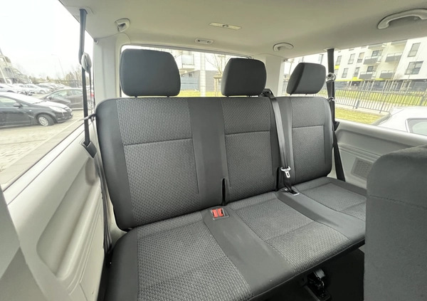 Volkswagen Caravelle cena 170000 przebieg: 137506, rok produkcji 2018 z Katowice małe 172